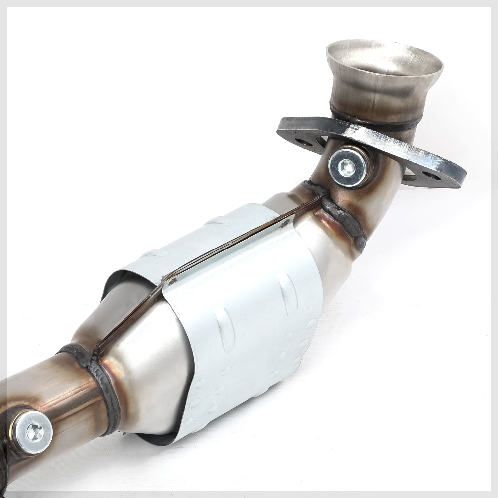 Fits 20042006 Ford F150/Mark LT 5.4 4WD[HEAT SHIELD]Catalytic